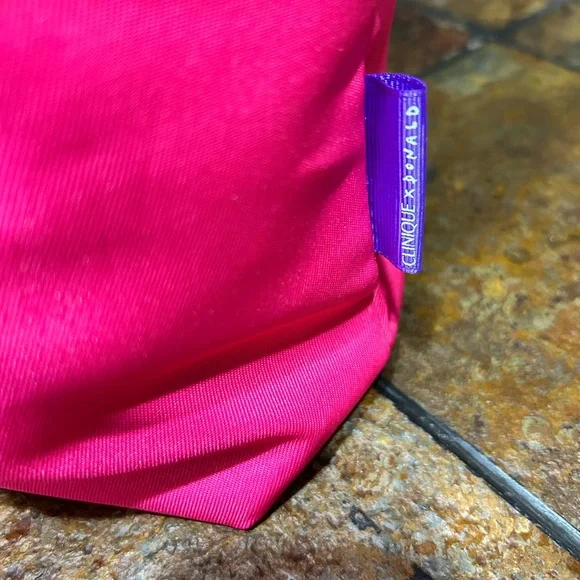 Clinique x Donald collab pink tote with Bath & Body Works Fragrance Set Bundle - Picture 2 of 11